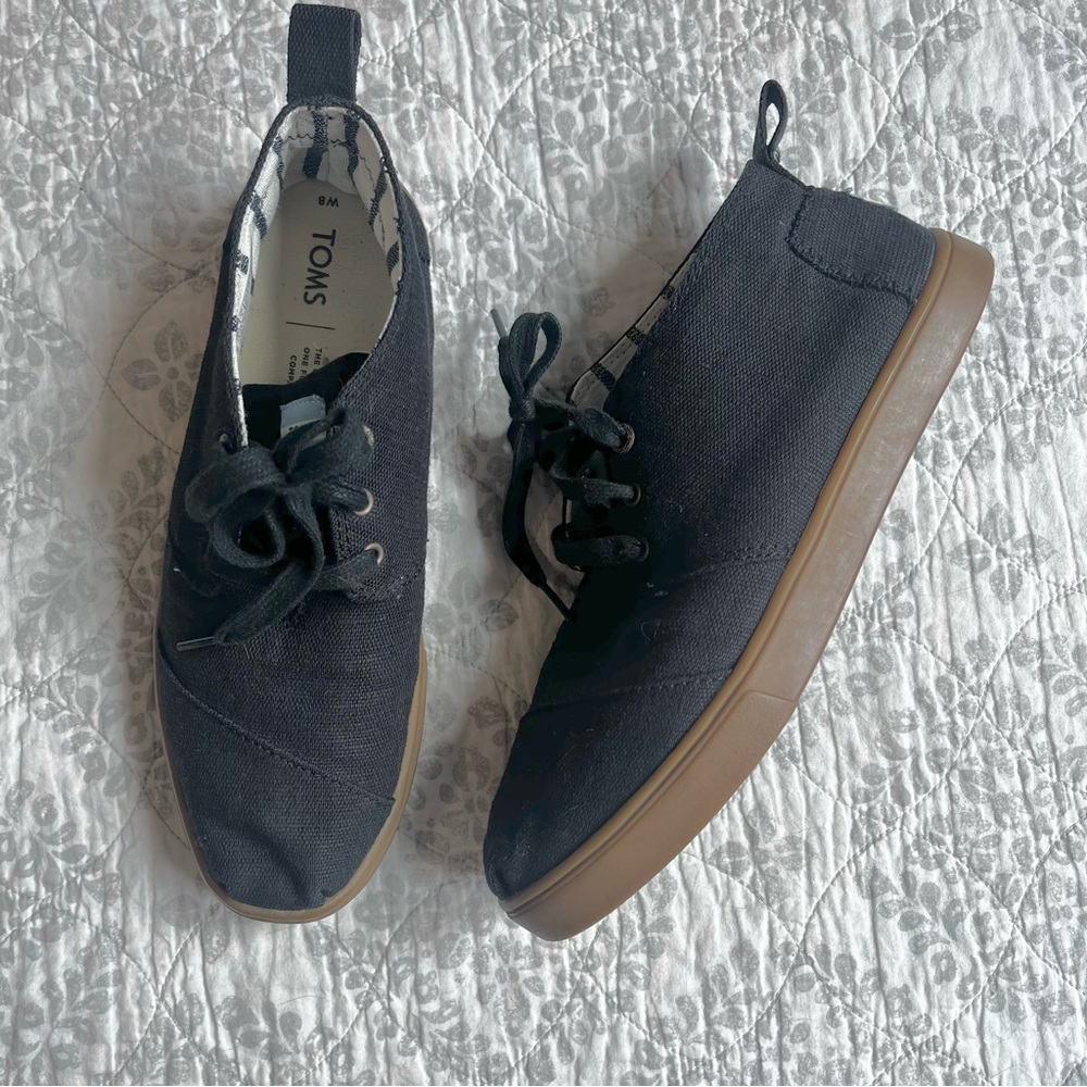8 TOMS Heritage Cupsole Boot In Black Canvas